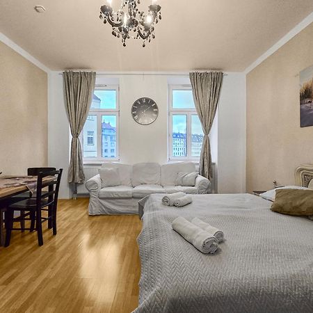 Davidov Stays Danube Вена Экстерьер фото